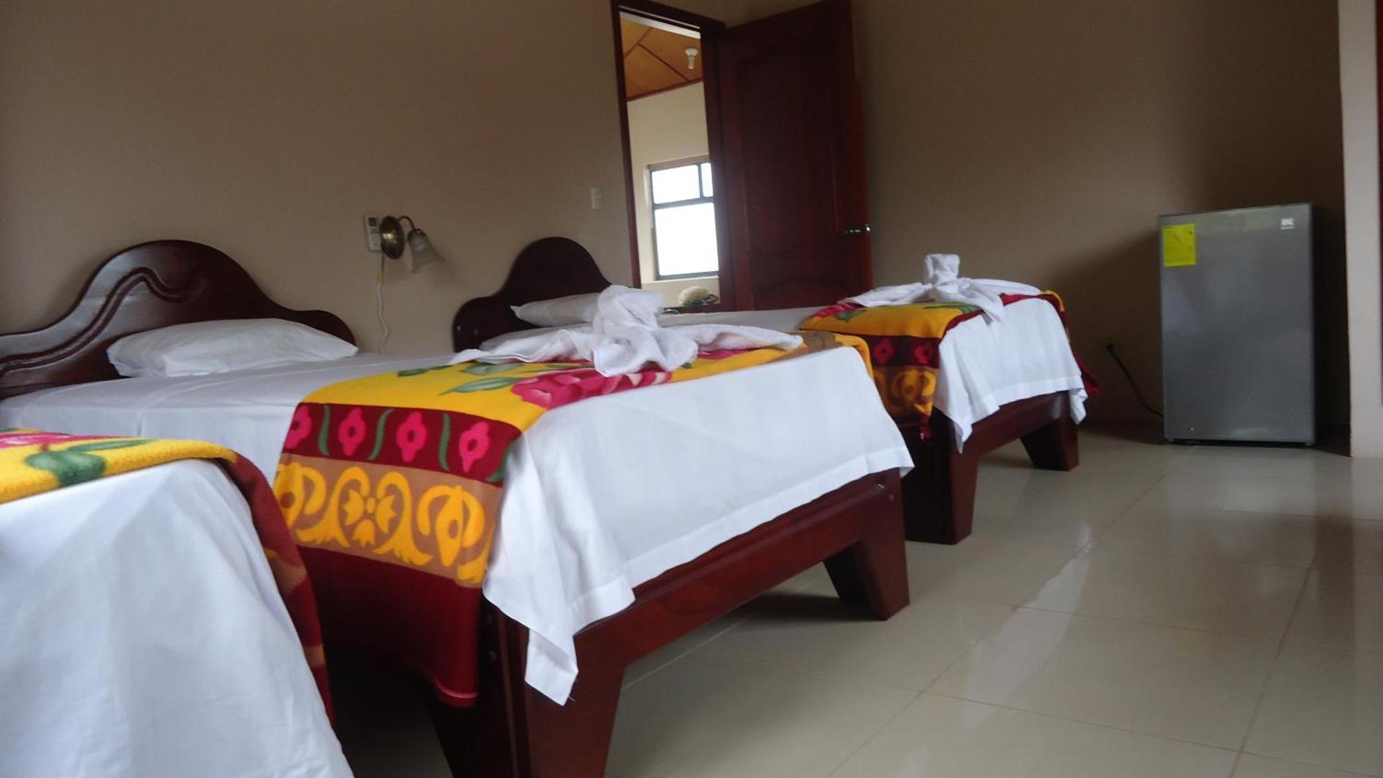 Casa Los Delfines Hotel Puerto Villamil Eksteriør billede